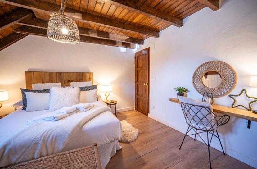 Casa Catania-Acogedora Casa Con Impresionantes Vistas-Fibra Optica Villa Salardú Exterior foto